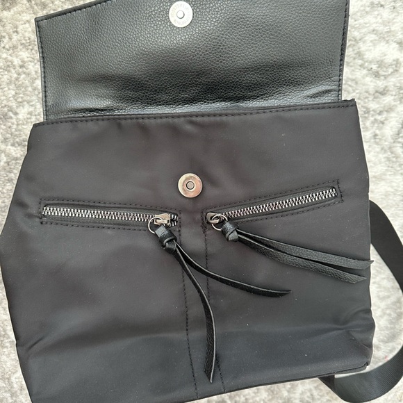 NEW Botkier Backpack - Picture 6 of 6